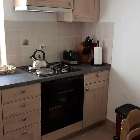 Seaside Appartement Valun
